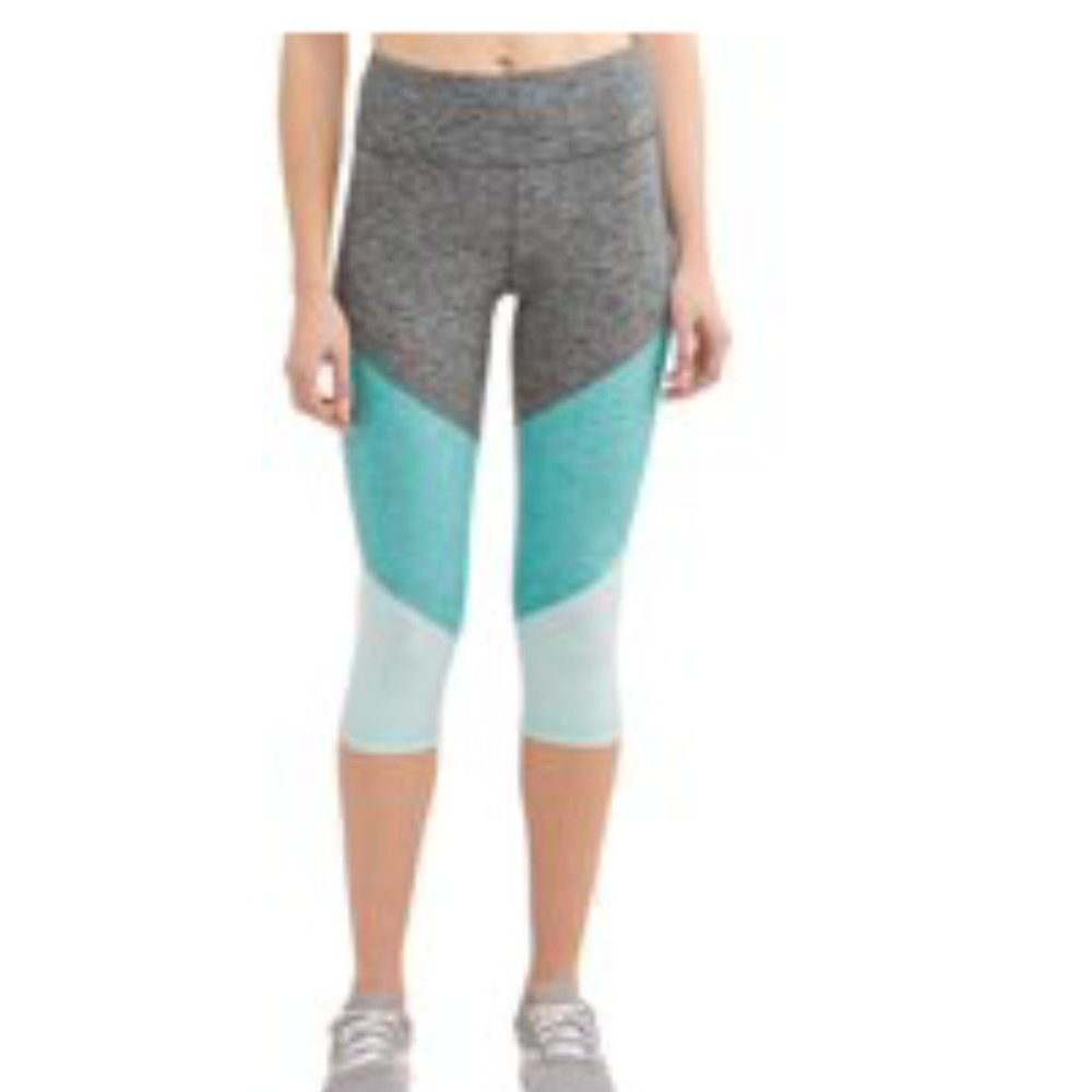 Leggings capri womens new size XXL(20) 90%polyester 10%spandex Athletic Works